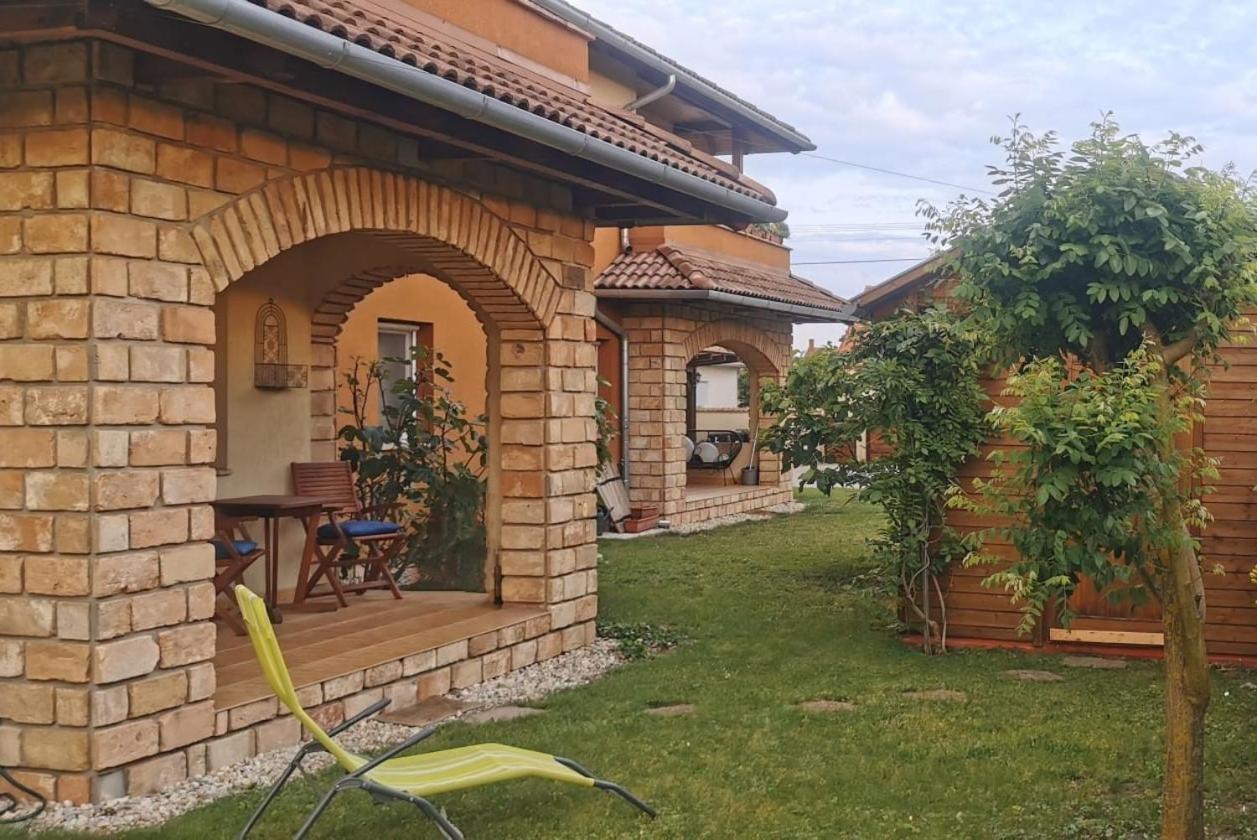 Mediterrania Apartment Keszthely Eksteriør billede